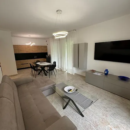 Apartment Alfi Centro Storico